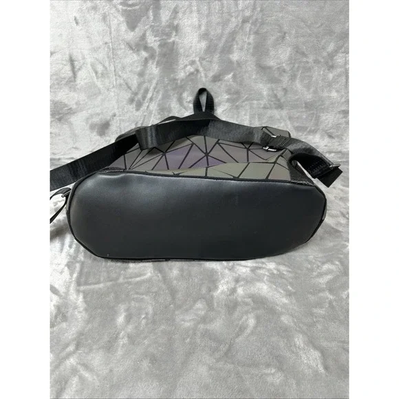 LUXSHE Geometric Iridescent Backpack Luminous Drawstring Backpack READ! - Picture 5 of 16